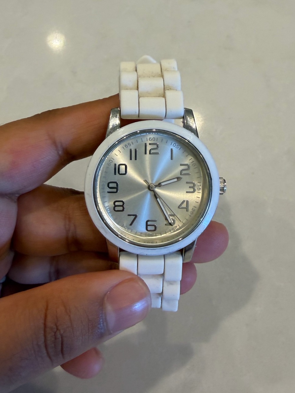 White Analog Watch Silver Tone Face Japan Movement – Not Working / For Parts Rep